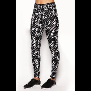 Lorna Jane Full Length Lightening Bolt Tight